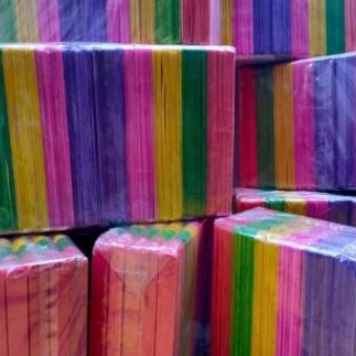 

Stik ES Krim warna warni