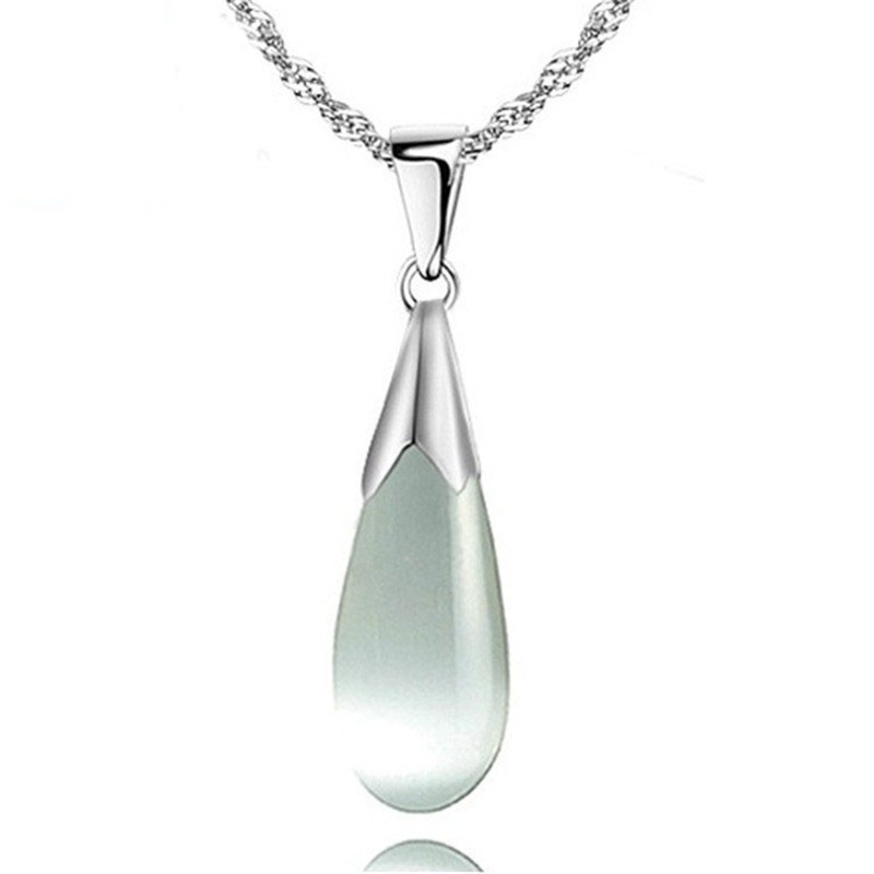 [Ready Stock]Fashion Simple Moonstone Water Drop Pendant Necklace