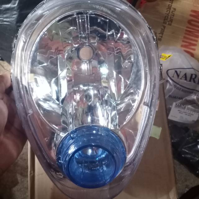 Reflektor lampu depan scoopy karbu karburator