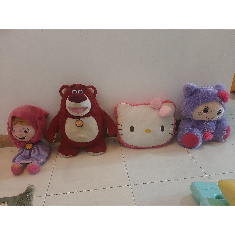 boneka, masha and the bear, hello kitty
