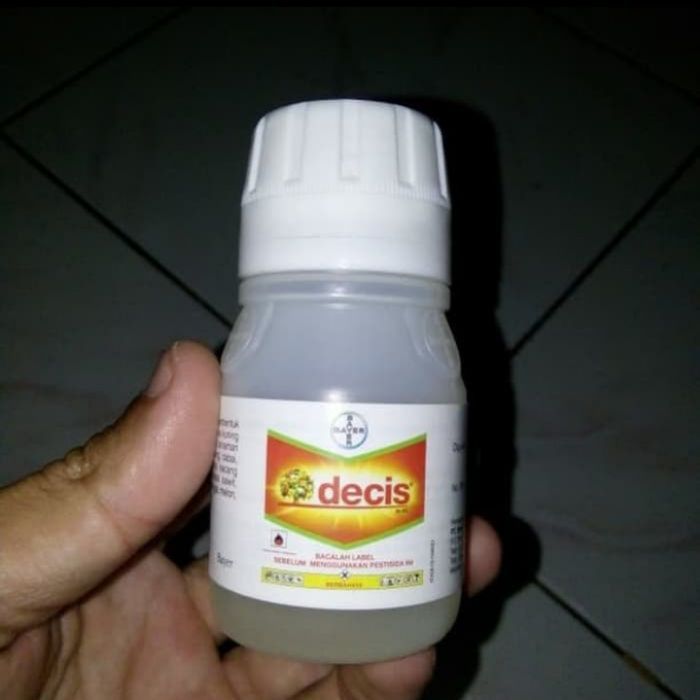 Obat pembasmi hama DECIS