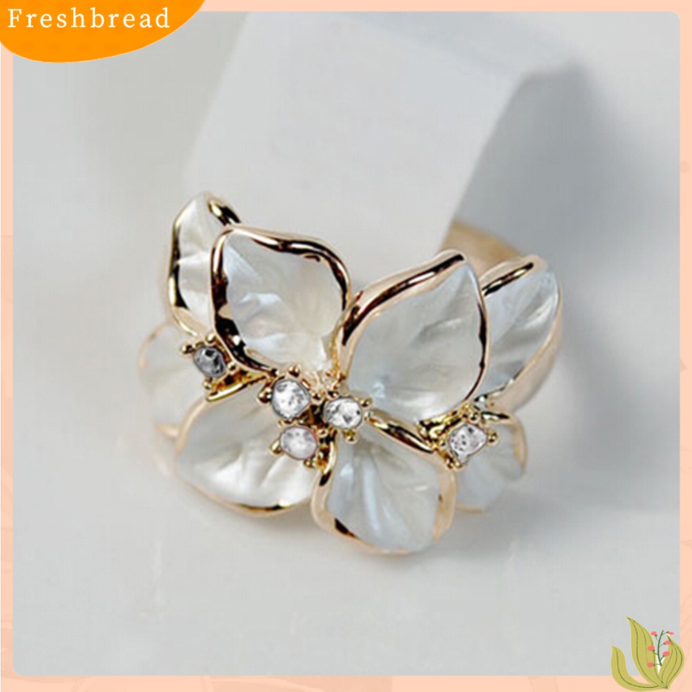 ? Fresh ? Perhiasan Cincin Alloy Wanita Motif Bunga untuk Pesta / Pernikahan / Hadiah