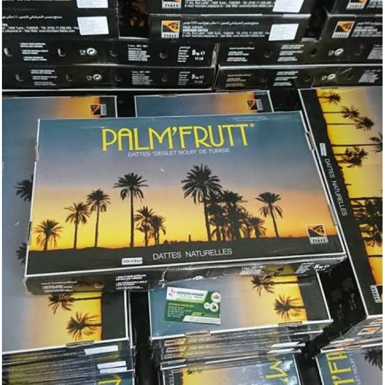 Palm Fruit Tunisia Tangkai 1kg / Palmfruit 1kg Tanpa box