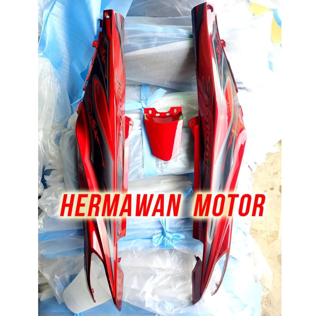 Yamaha Jupiter z robot - Body belakang Yamaha jupiter z Robot warna merah marron