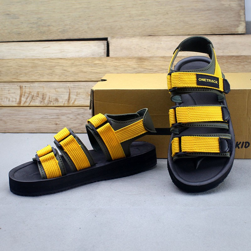 Sandal Anak Kecil Sendal Terbaru Anak Cewek Sandal Anak-anak Terlaris Sendal Anak Ternyaman 100%