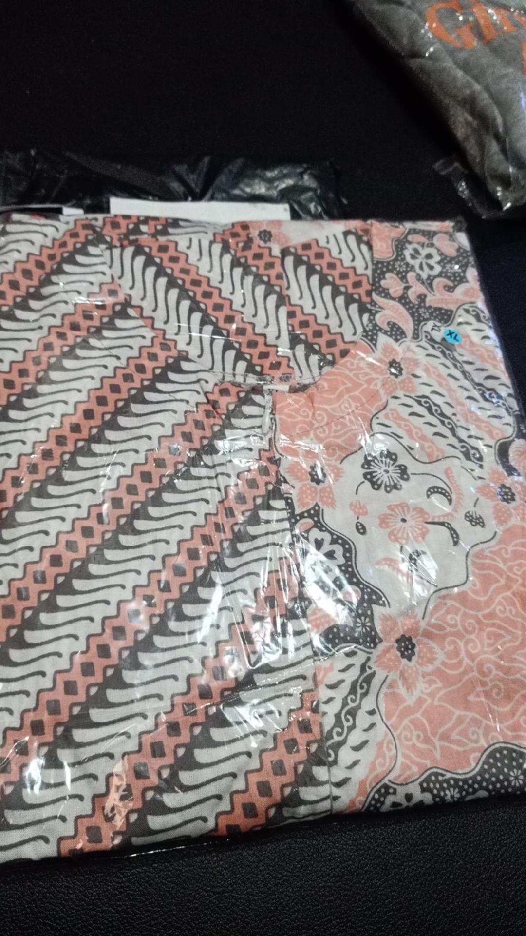 Batik Dianputri | Atasan Batik Wanita Lengan Panjang Motif Batik Dianputri Seragam