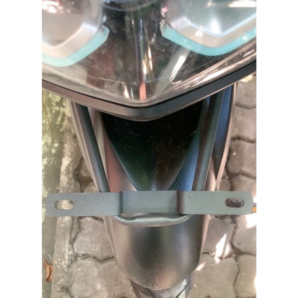 BREKET DUDUKAN PLAT NOMOR YAMAHA ALL NMAX MODEL KUMIS DUDUKAN PLAT