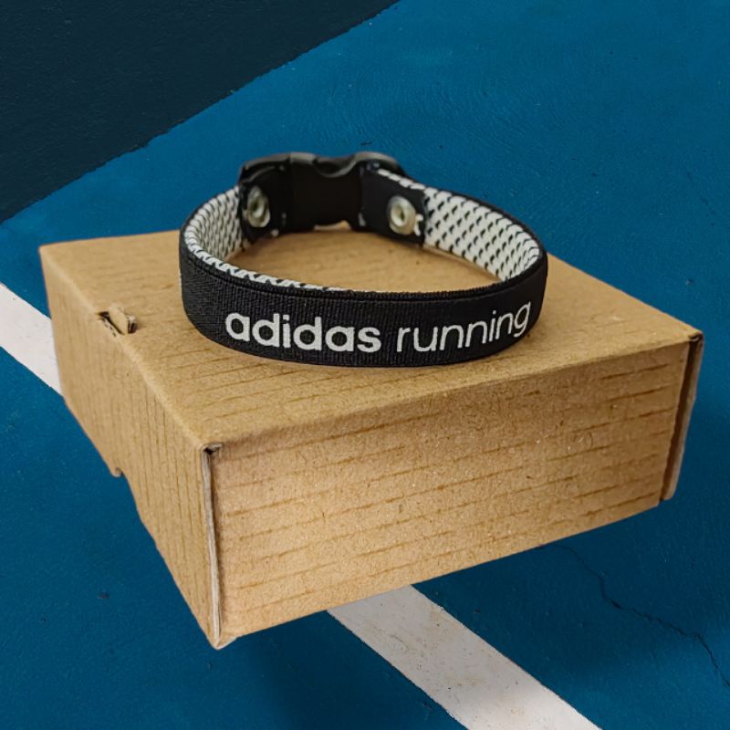 Harga gelang sport adidas Terbaru Okt 2024 BigGo Indonesia