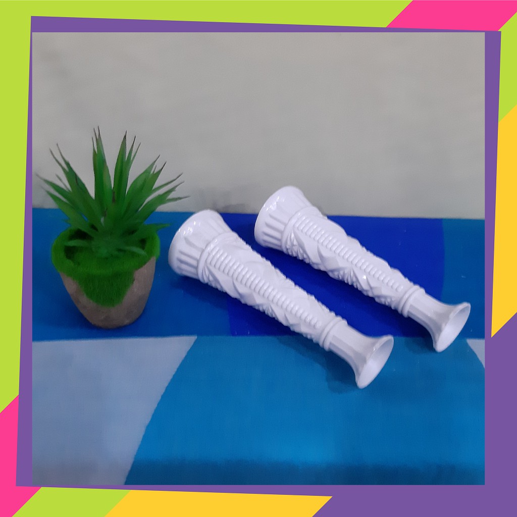 330D1 / Vas bunga melamin gading putih / Pot bunga melamin gading putih