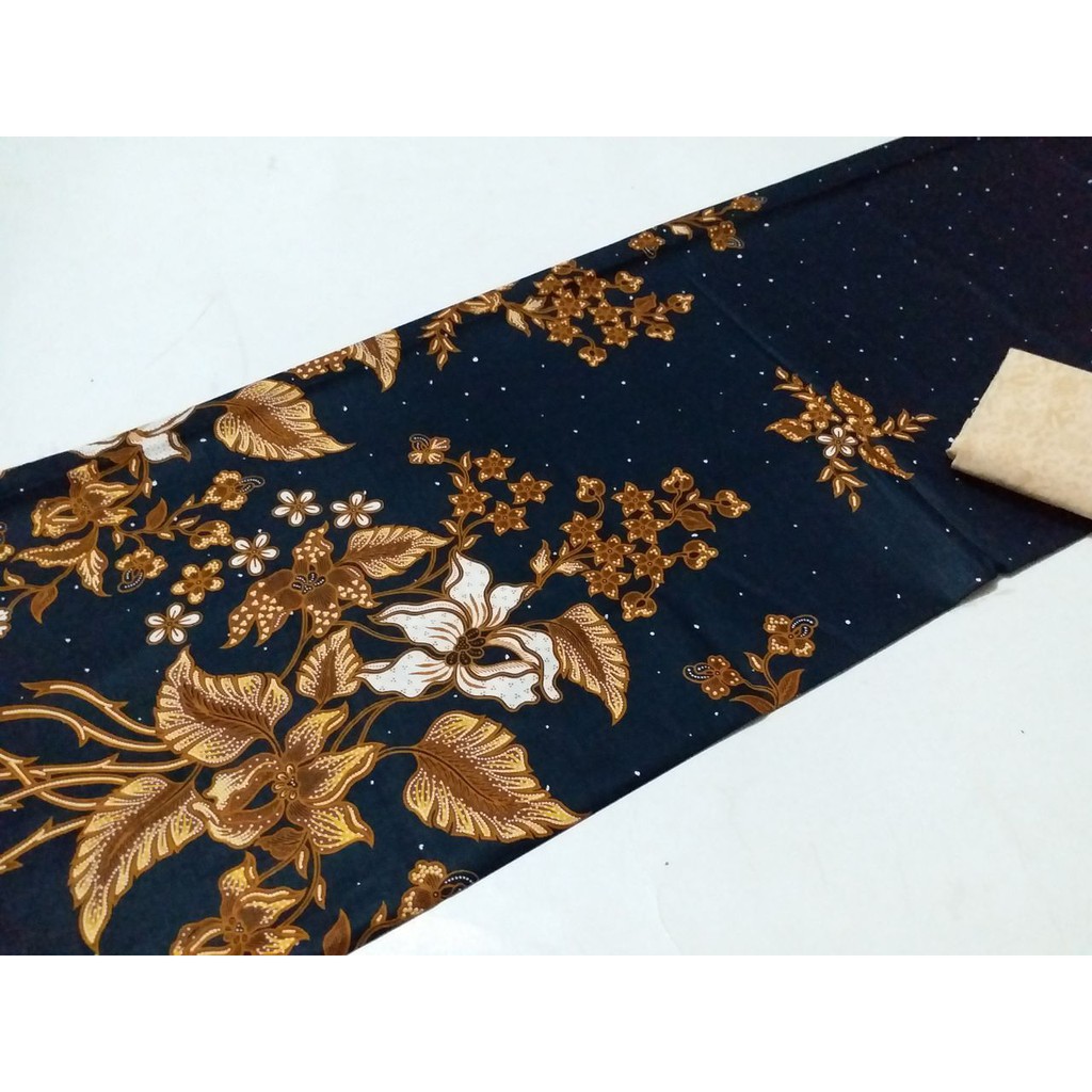 Kain batik hitam manis unggul jaya