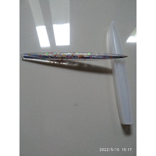 

kerajinan resin bolpoin unik