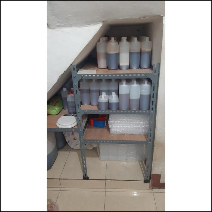 

EJ077 madu klanceng hitam 1 kg madu klanceng murni asli jakarta