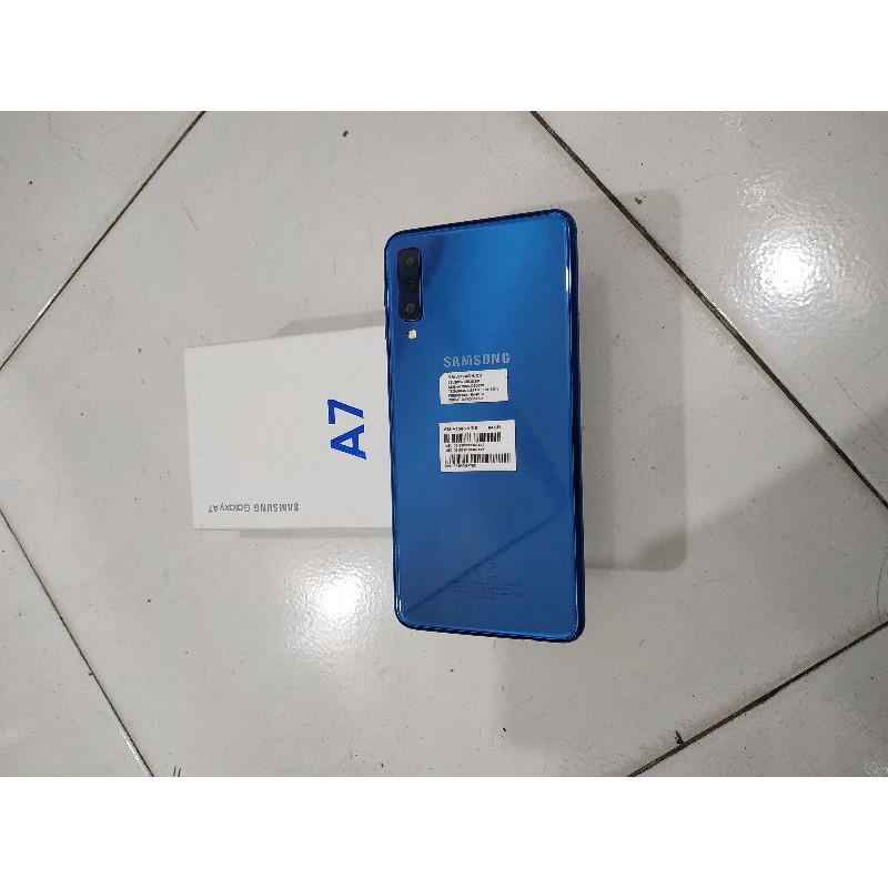 SAMSUNG A7 2018 RAM 4 ROM 64 SECOND