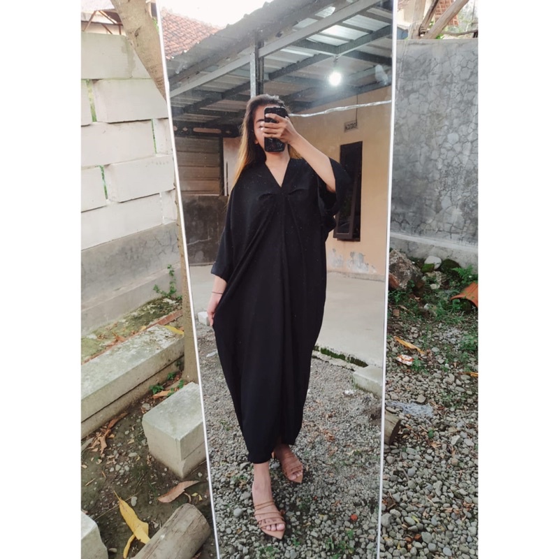 KAFTAN POLOS TERLARIS/KAFTAN TERBARU WANITA/COD/KAFTAN LEBARAN/KAFTAN KONDANGAN/KAFTAN VIRAL/KAFTAN KEKINIAN/BAJU LEBARAN/BAJU KONDANGAN/BAJU KASUAl/KAFTAN TERMURAH/KUALITAS/KAFTAN JUMBO/BIG SIZE