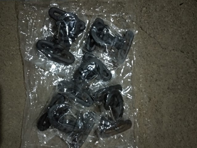 Pengait Plastik Kaitan Tas (hitam) Cantolan 3,8cm Kuat /10pcs