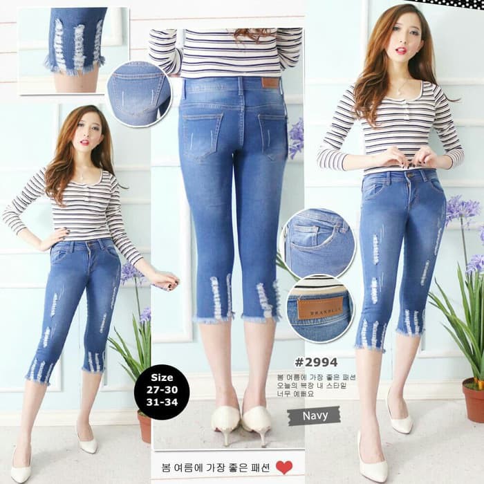 CELANA JEANS WANITA MURAH 3/4 MODEL SOBEK STRIP PUTIH