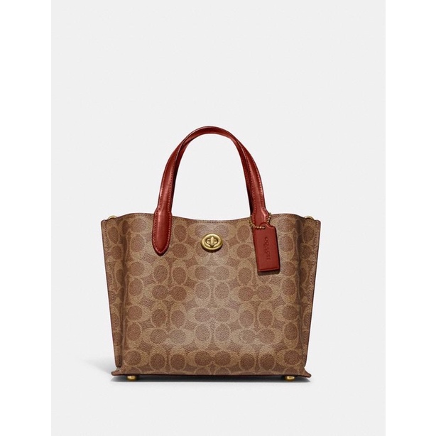 Coach Willow Tote 24 In Signature Canvas (C8562)