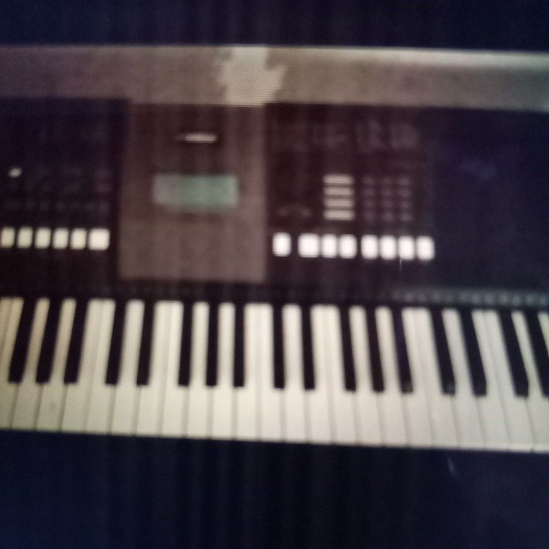keyboard Yamaha Psr E423