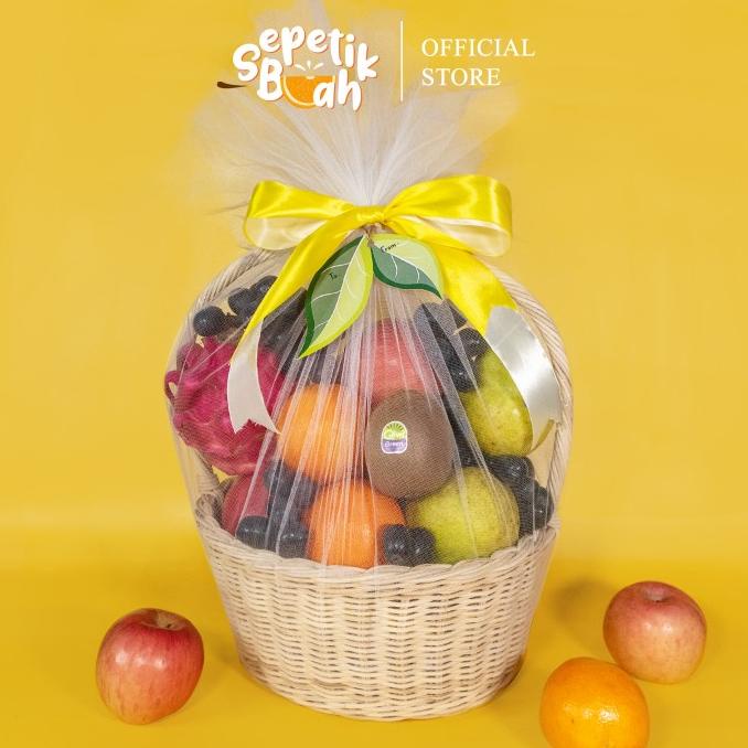 

BISA BAYAR DITEMPAT Hampers Buah Segar Large (500gr Anggur) BERKAH