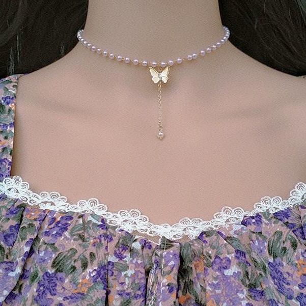 Kalung Rantai Klavikula Hias Liontin Kupu-Kupu Mutiara Gaya Retro Untuk Perempuan