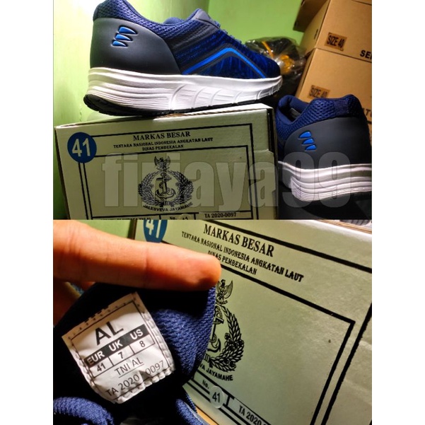 sepatu ket TNI AL/sepatu olahraga pembagian jatah tni al