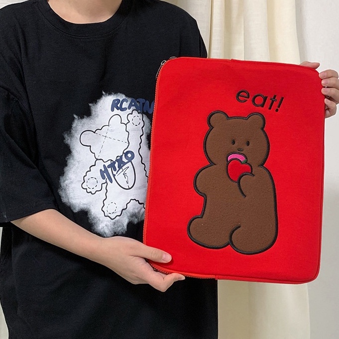 Sleeve Pouch Sarung Tas Bag Case Ipad Tab Tablet Macbook Air Pro Laptop Asus Acer Lenovo HP Huawei 11 12 13 14 15 inch Motif Gambar Beruang Bear Warna Coklat Merah Lucu Cute Murah Korean Model