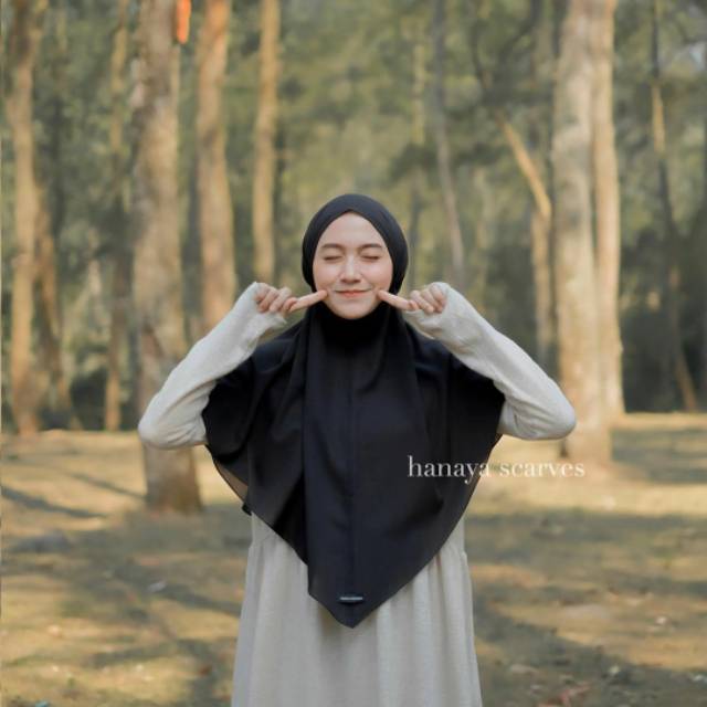 HANA BERGO by HANAYA SCARVES