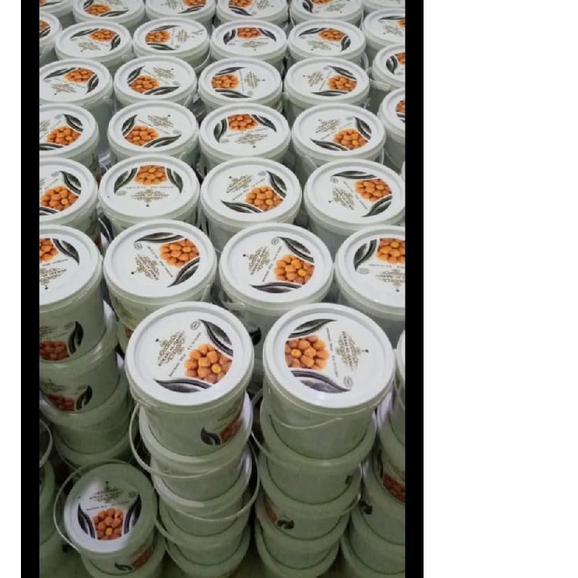

Best Seller!! (uom-1272) Kurma Sukari Al- Qassim 850gr Kemasan Ember Premium