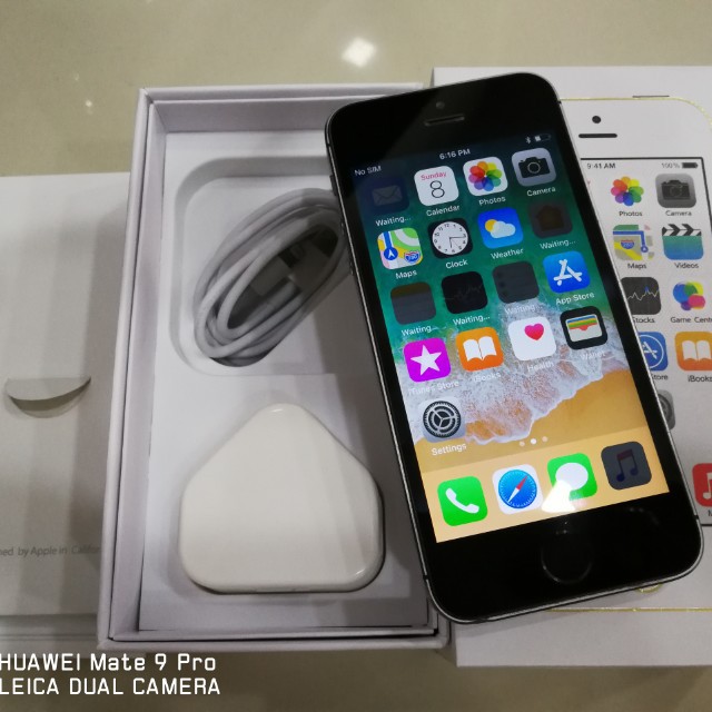 iPhone 5s 32GB Second Resmi Gold Silver Space Grey