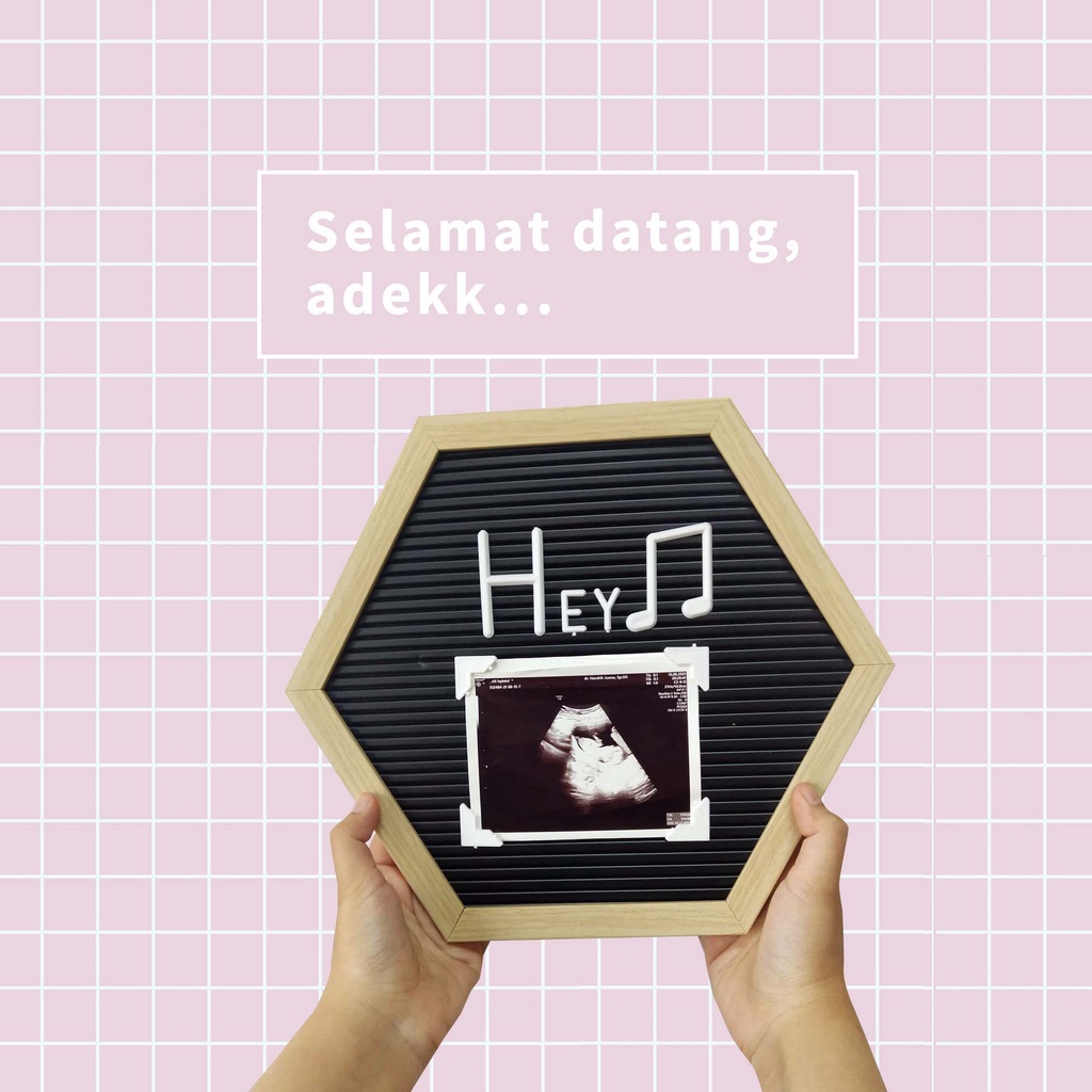 HOW.R.U | Hexa Letter Board Sudah Include Huruf / Papan Nama Bayi / Papan Menu / Dekorasi Rumah Viral 28x30 cm