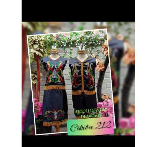 baju Kalimantan timur dewasa adat dayak