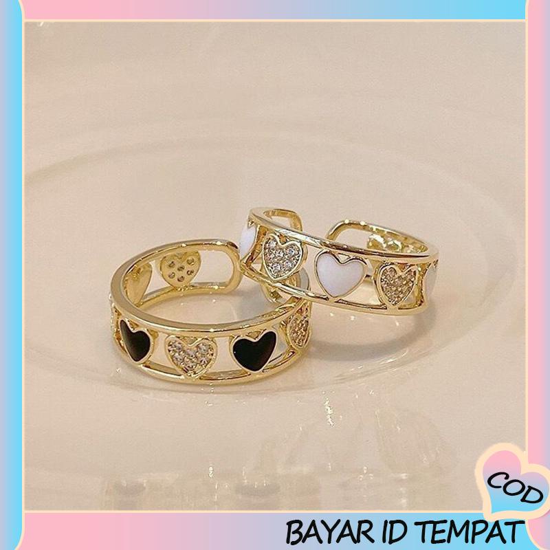 COD❤️ Cincin Ringan Mewah Hollow Keluar Berlian Imitasi Cinta Chic Advanced Adjustable Cincin Wanita-A.one