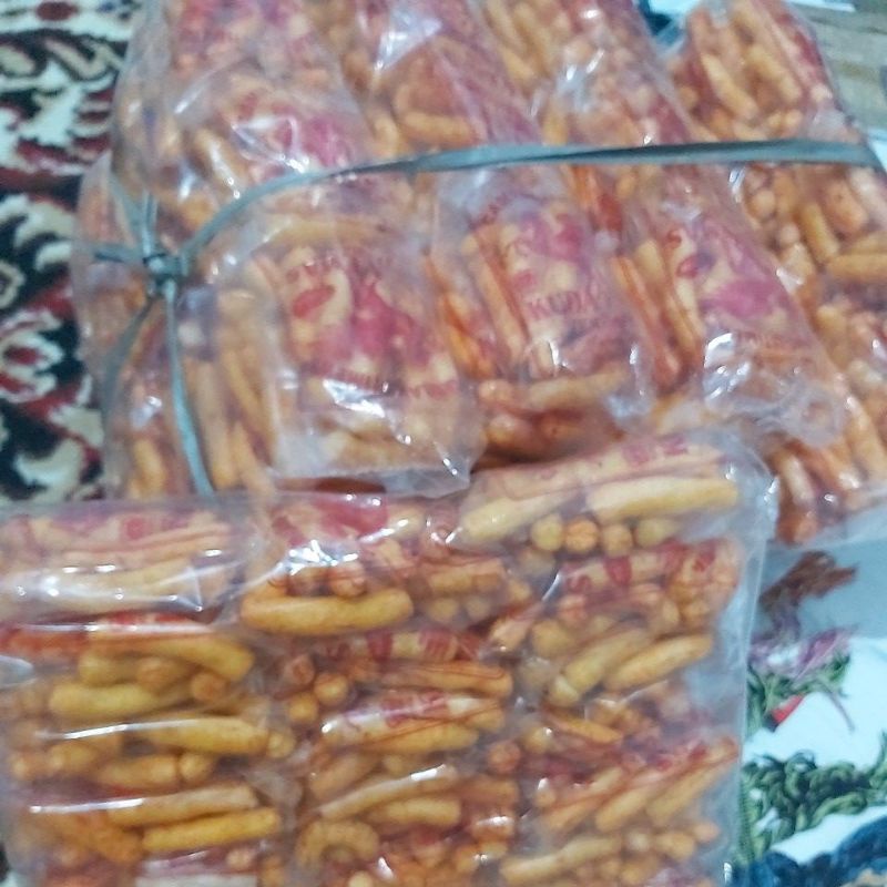krupuk stik kuda mas isi 20/pack