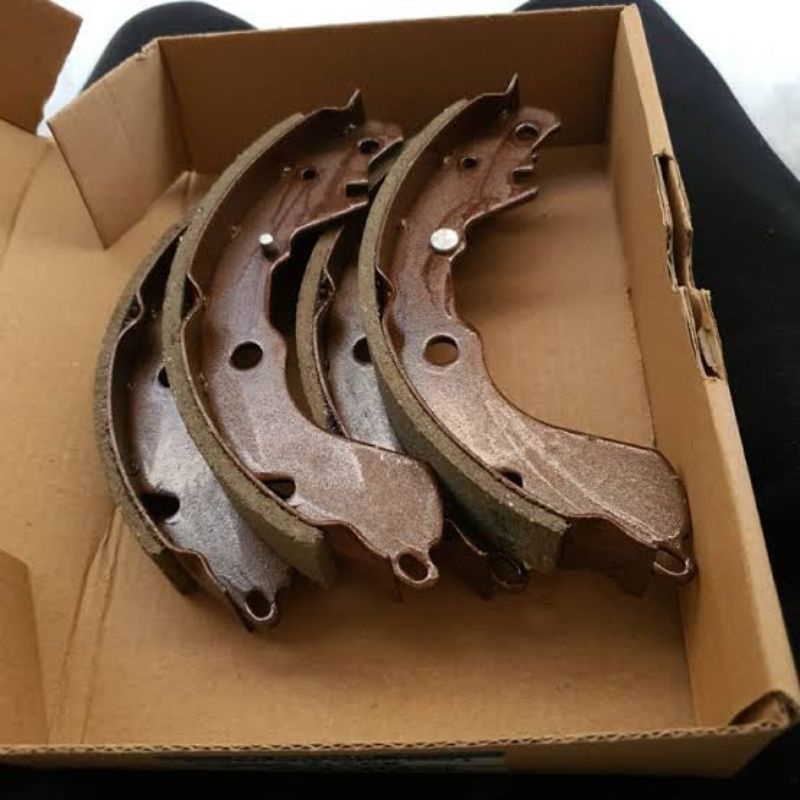 Kampas rem belakang datsun go