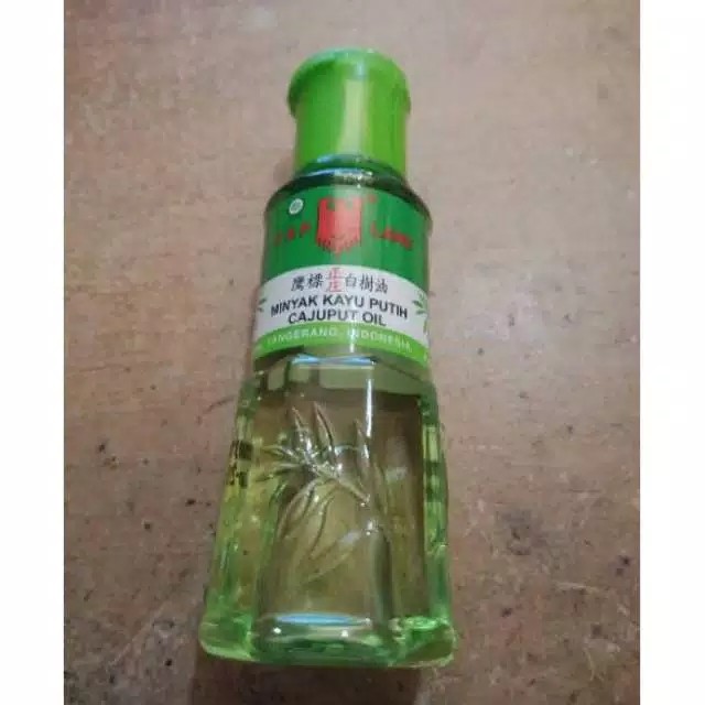 Minyak Kayu Putih Cap Lang 30 Ml