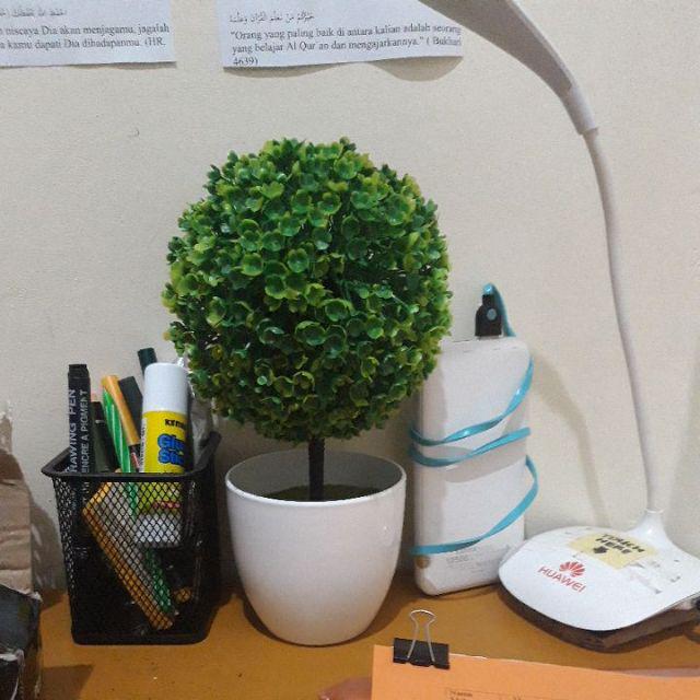 Pot Tanaman Hias Artificial Bulat