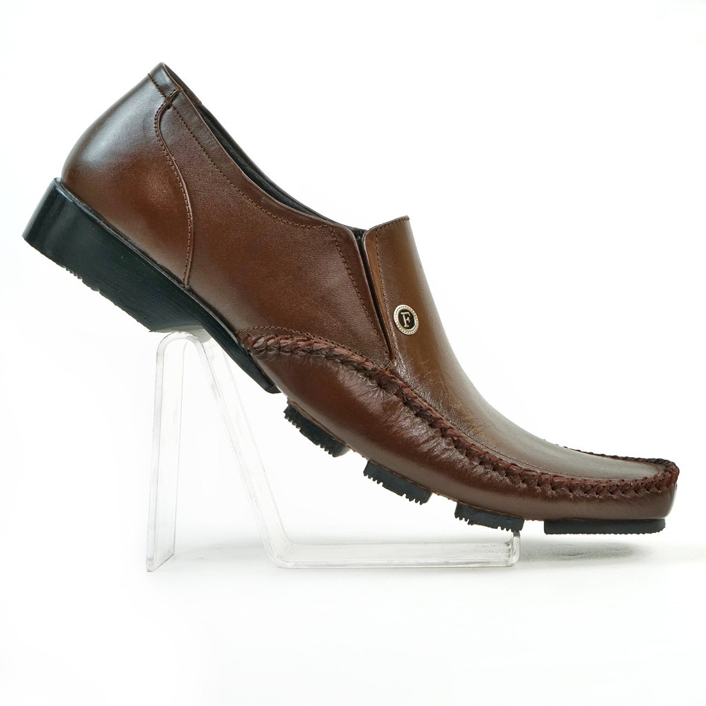 Sepatu Pantofel Pria Kulit Asli Original Hanmade Lokal M2081
