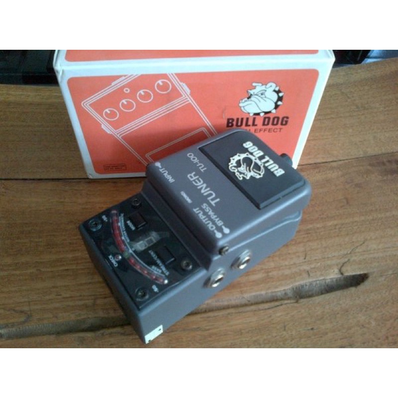 Efek Effect Gitar Bulldog Tuner