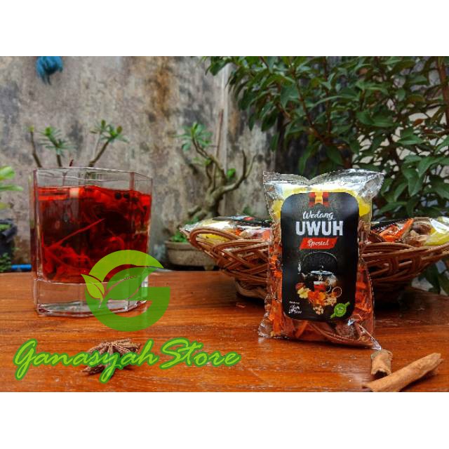 

Wedang Uwuh tradisional