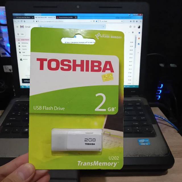 flashdisk toshiba 2gb
