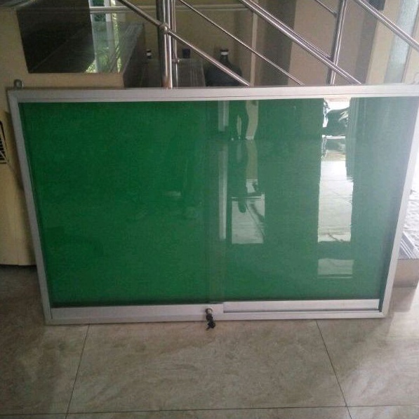 Mading Kaca 120x80 cm