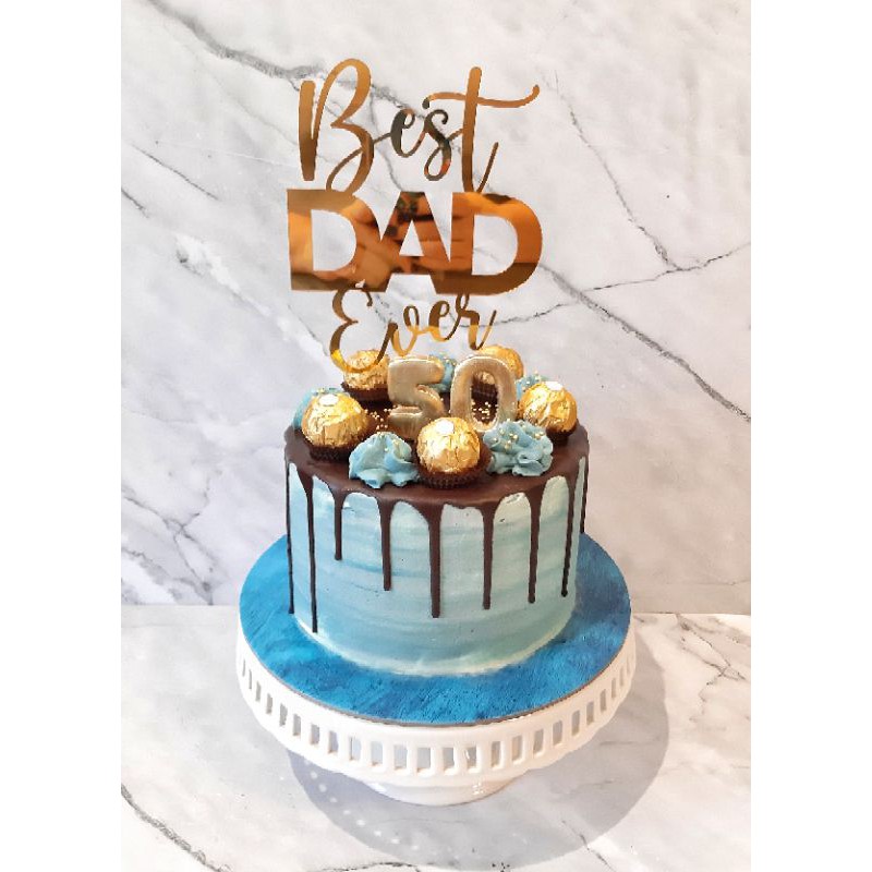 

Drip Cake Custom Kue