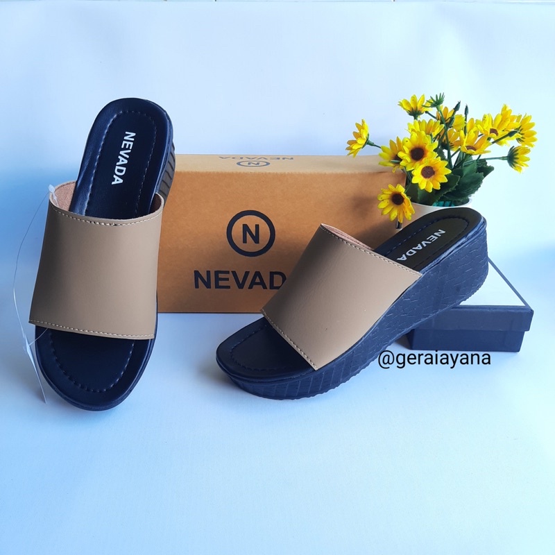 DISKON DAY! Wedges Wanita Nevada - Sandal Wanita Nevada