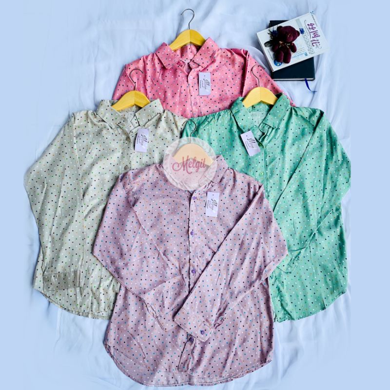 KEMEJA WANITA MOTIF POLKADOT