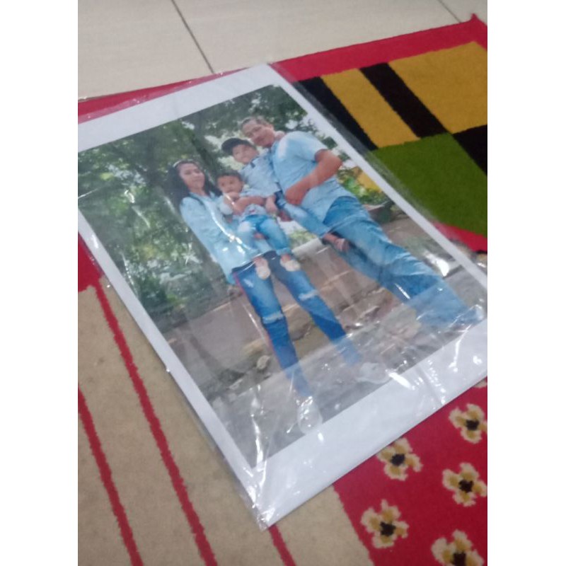

CETAK POSTER A3 UKURAN 32X48CM (Laminasi glossy ) Harga 10ribu