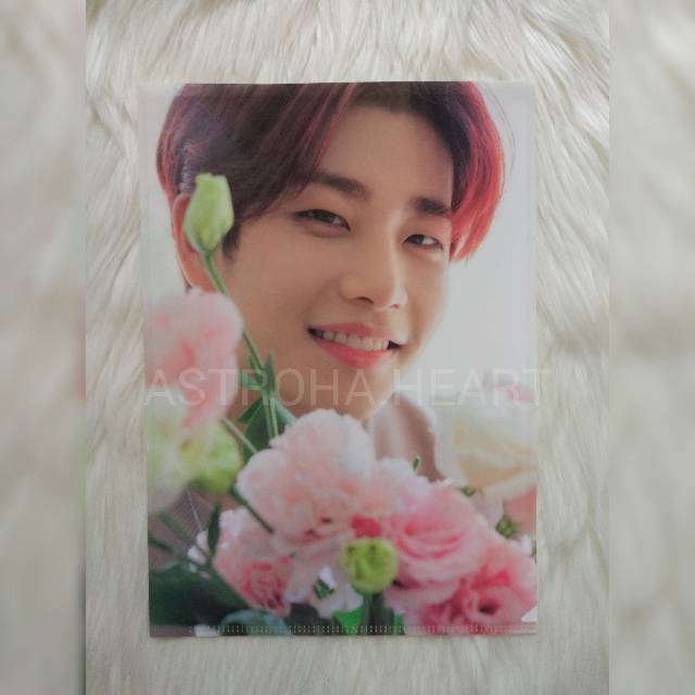 [READY STOCK] ASTRO MJ L HOLDER ORDINARY HOLIDAY OFFICIAL MD / MERCHANDISE