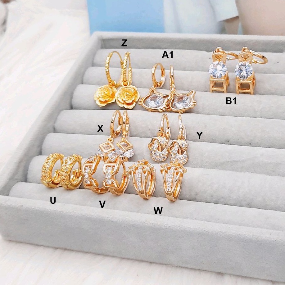 Anting Bunga Tusuk Warna Gold Xuping Lapis Emas - BE237