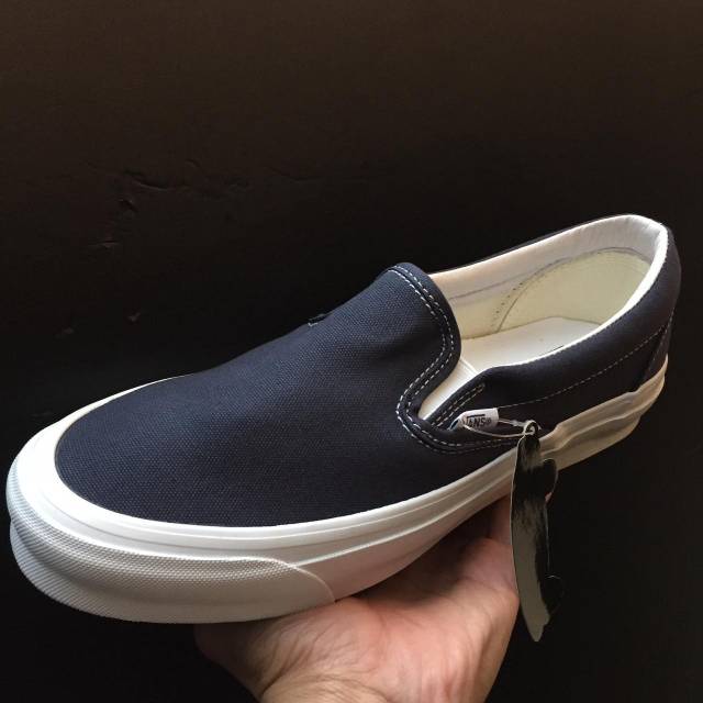 Vans slip on OG navy