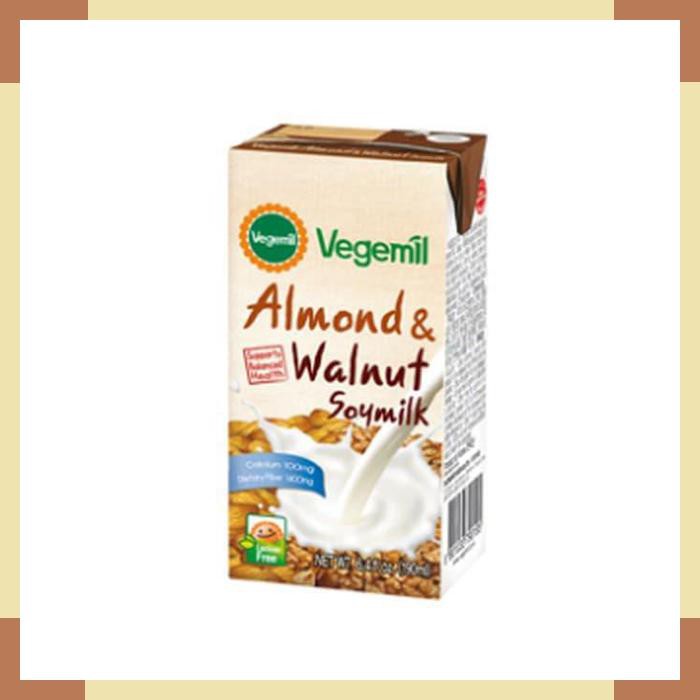 

Vegemil Almond & Walnut Soymilk Korean Drink Minuman Korea Susu Kacang