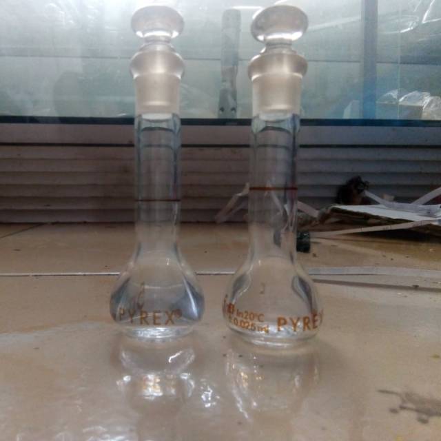 Labu ukur 5 ml grade A glass stoper pyrex